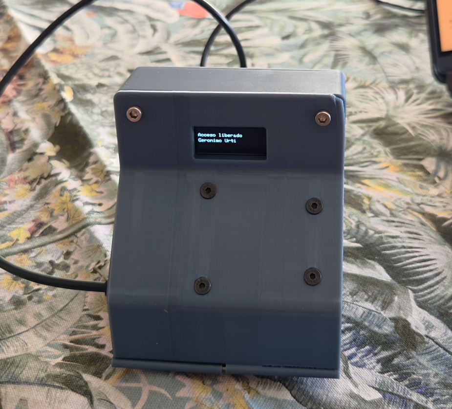 SmartGym UAI — Sistema de control de acceso RFID para gimnasio universitario